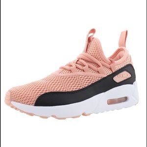 Nike Air Max 90 Ultra  running Coral Star dust  Size: 5.5 y converts to 7 women